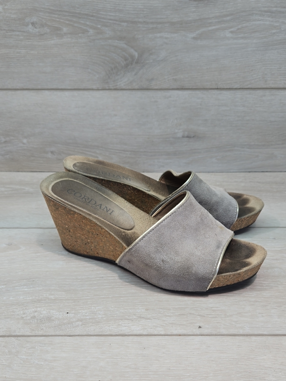 Cordani Women Gray Suede Cork Wedge Slide Sandals Shoes Sz 39/8